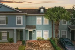 Quaint and Serene townhouse in Coral Cay resort subdivision